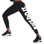 Nike Women’s Black Printed Leggings for All Seasons