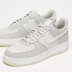 Nike Men's Grey Slip-On Sporty Sneakers with Laces