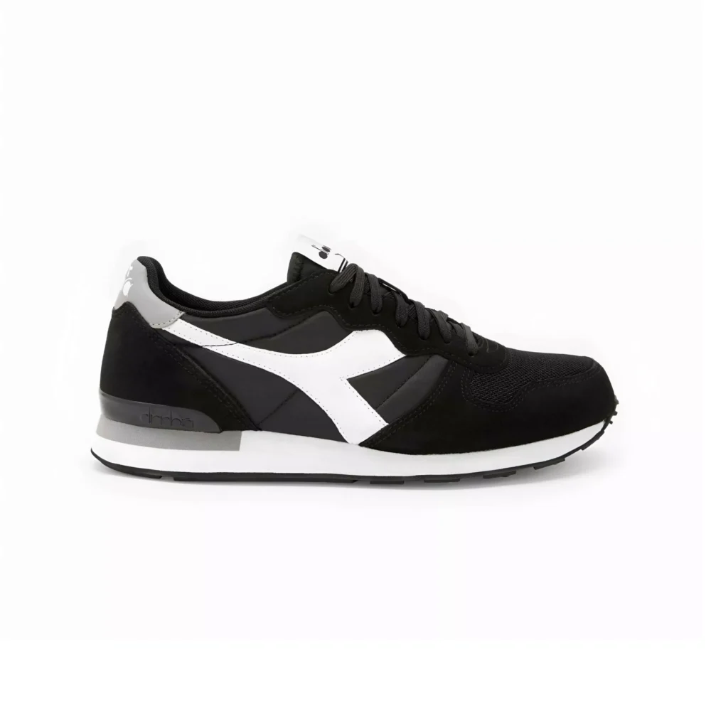 Diadora Men's Black & White Leather Sneakers